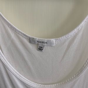 Aritzia Tops - Aritzia Talula White Crop Tank XXS Aritzia Tops - Aritzia Talula White Crop Tank XXS